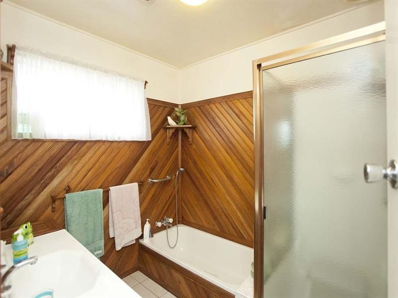 11 Doone Street, Macgregor QLD 4109