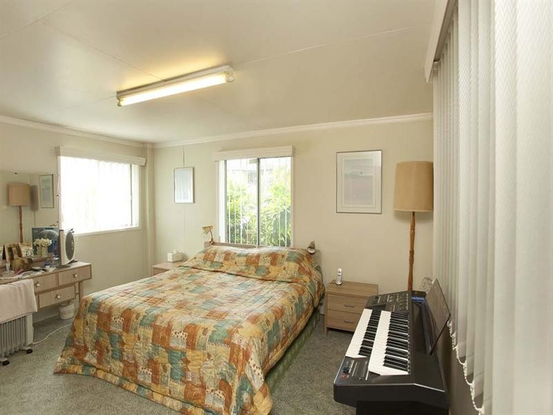 11 Doone Street, Macgregor QLD 4109