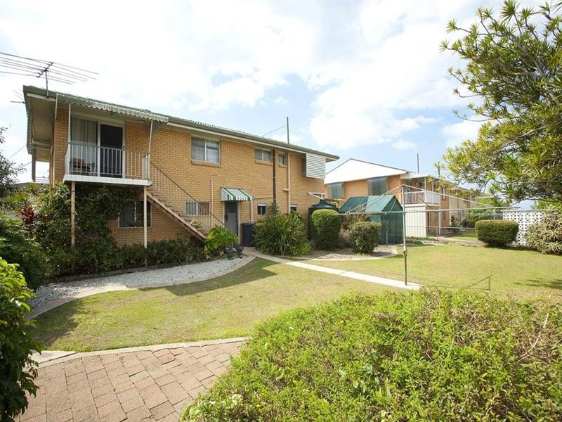 11 Doone Street, Macgregor QLD 4109