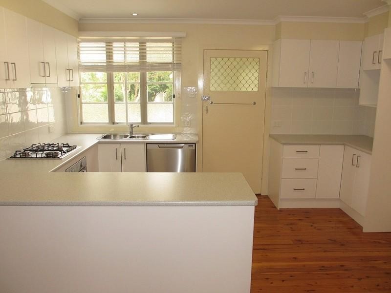 19 Nantwich Street, Mount Gravatt East QLD 4122