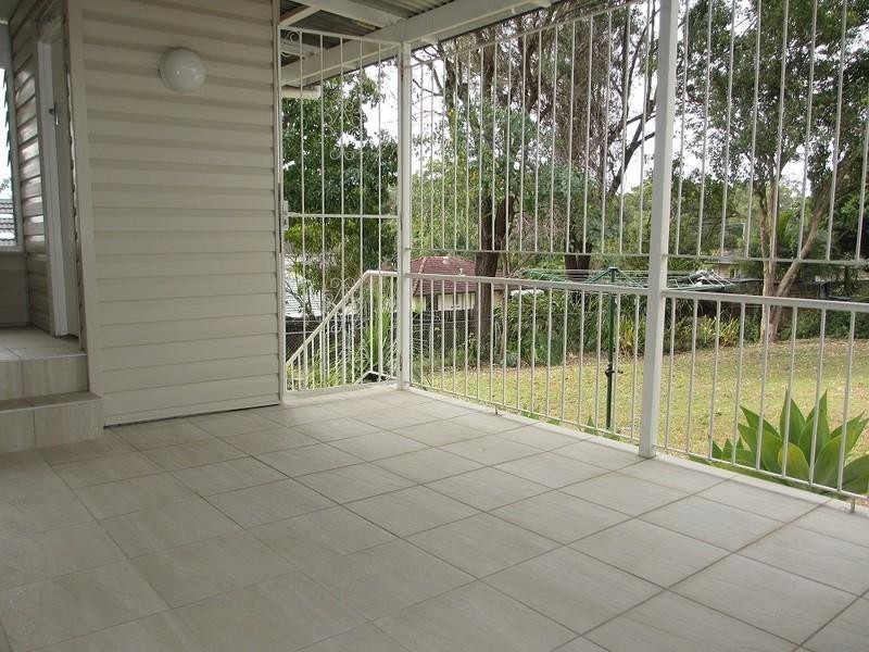 19 Nantwich Street, Mount Gravatt East QLD 4122