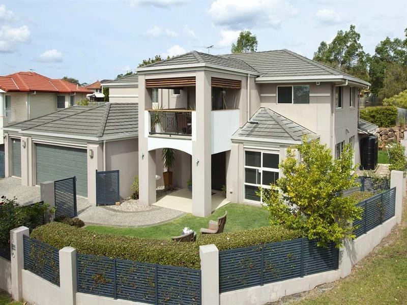 3 Bentley Court, Mansfield QLD 4122