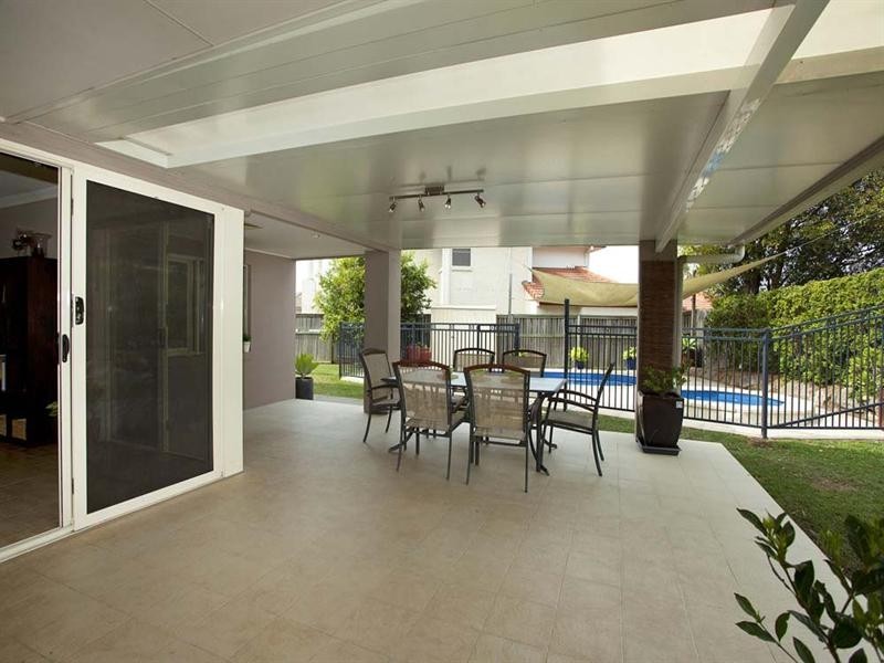 3 Bentley Court, Mansfield QLD 4122