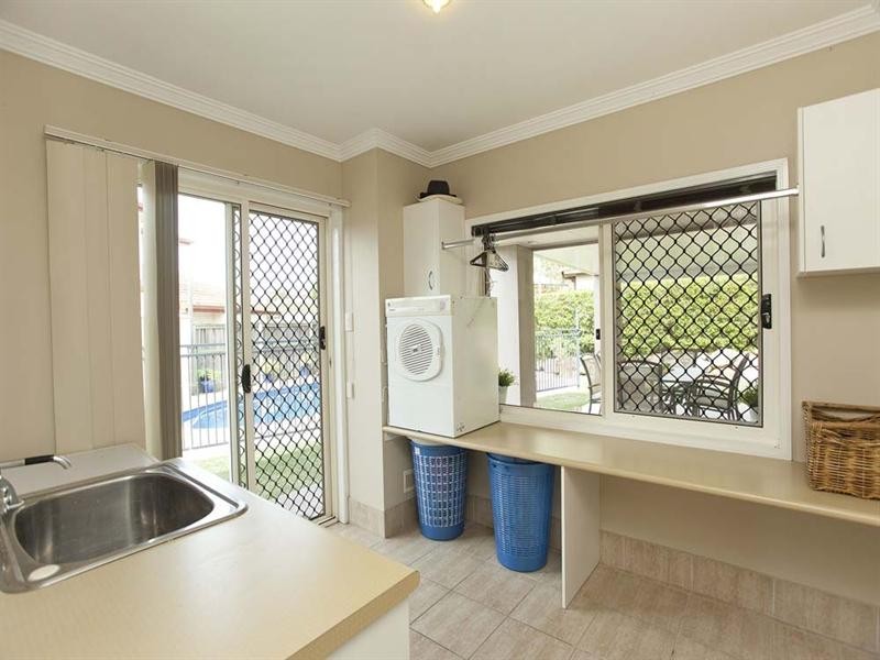 3 Bentley Court, Mansfield QLD 4122