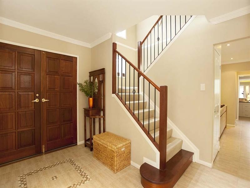 3 Bentley Court, Mansfield QLD 4122