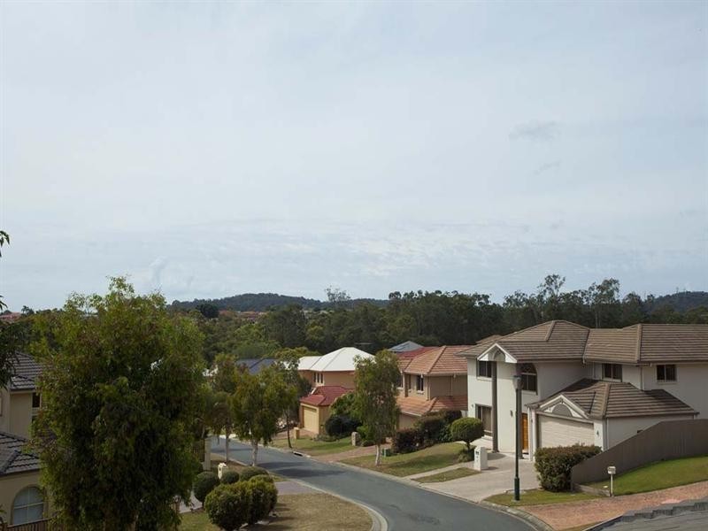 3 Bentley Court, Mansfield QLD 4122