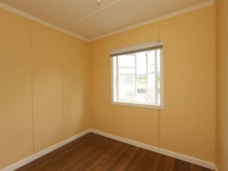 174 Broadwater Road, Mount Gravatt East QLD 4122