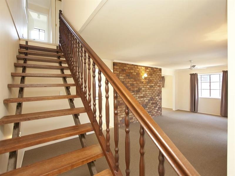 22 Anise Street, Wishart QLD 4122 the real estate agency Sold