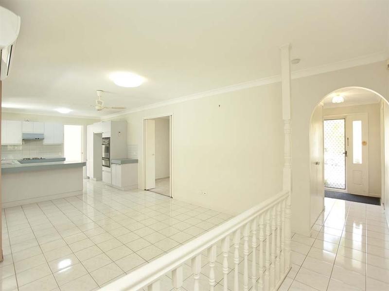 15 Sieben Street, Wishart QLD 4122