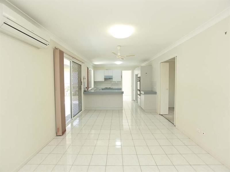 15 Sieben Street, Wishart QLD 4122