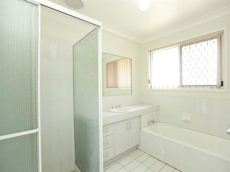 15 Sieben Street, Wishart QLD 4122