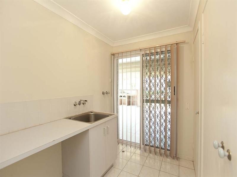 15 Sieben Street, Wishart QLD 4122