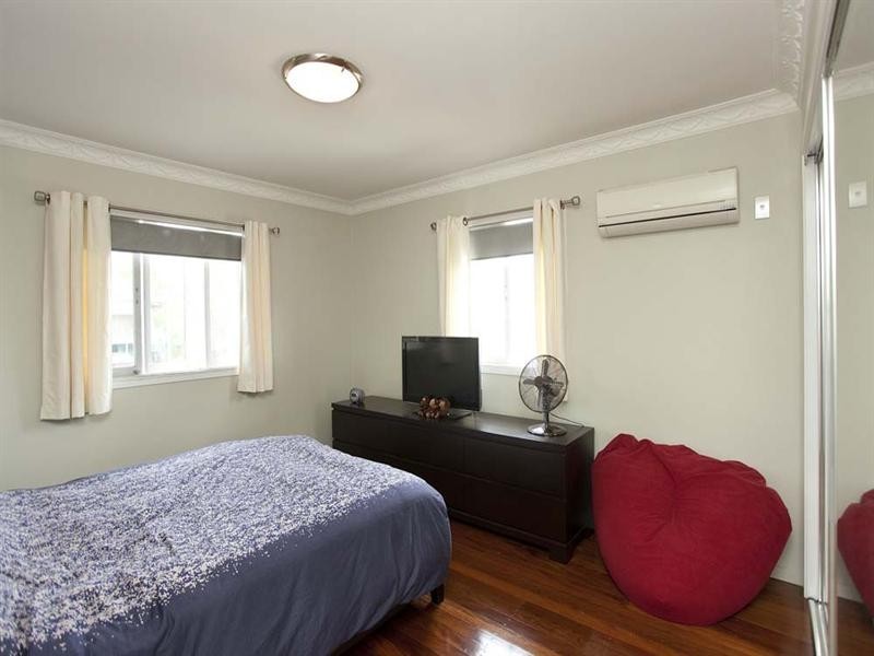 34 Invermore Street, Mount Gravatt East QLD 4122