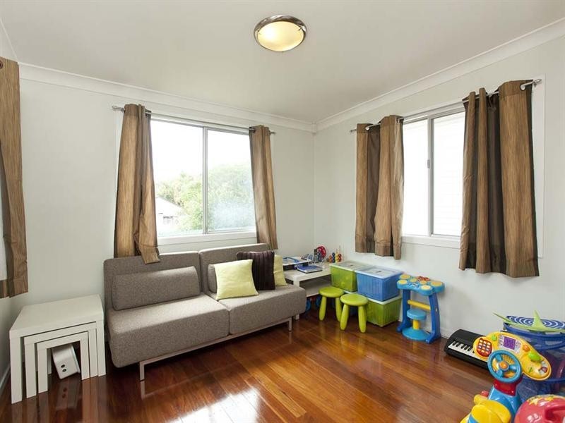 34 Invermore Street, Mount Gravatt East QLD 4122