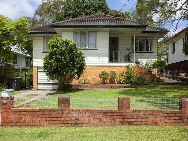 27 Curfew Street, Upper Mount Gravatt QLD 4122