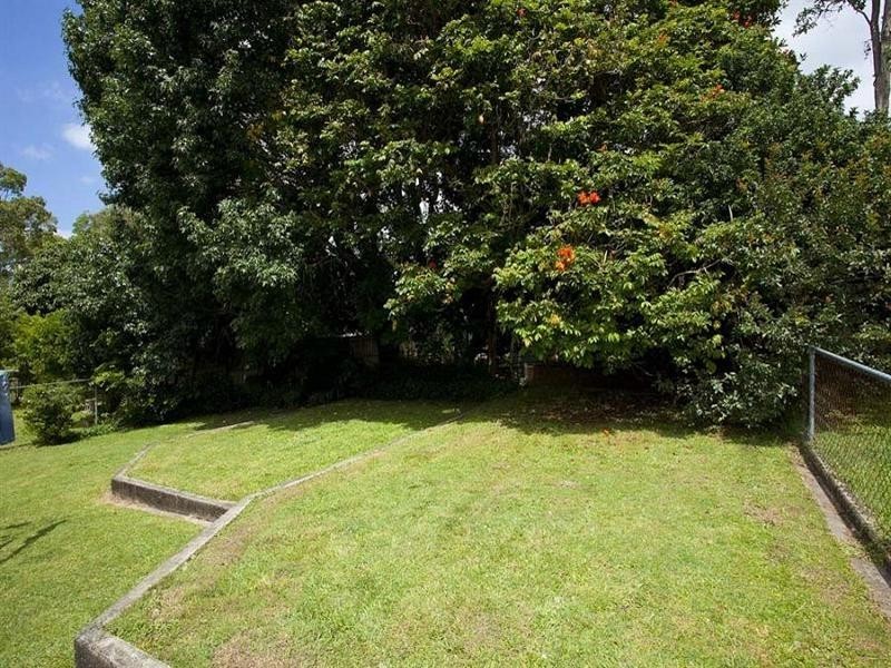 27 Curfew Street, Upper Mount Gravatt QLD 4122