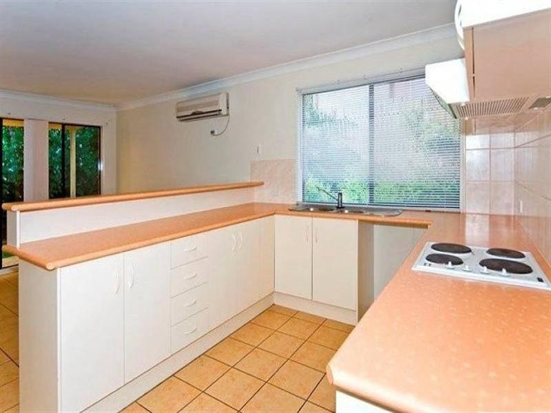 102 Hargreaves Road, Manly West QLD 4179