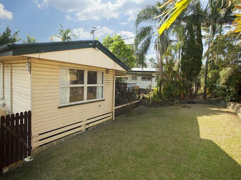 449 Newnham Road, Upper Mount Gravatt QLD 4122