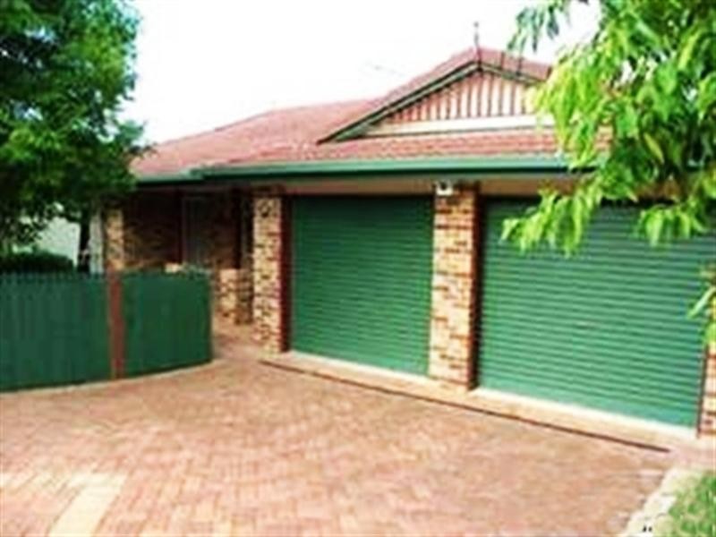 2 Andree Place, Wishart QLD 4122