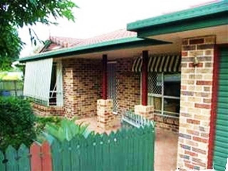 2 Andree Place, Wishart QLD 4122