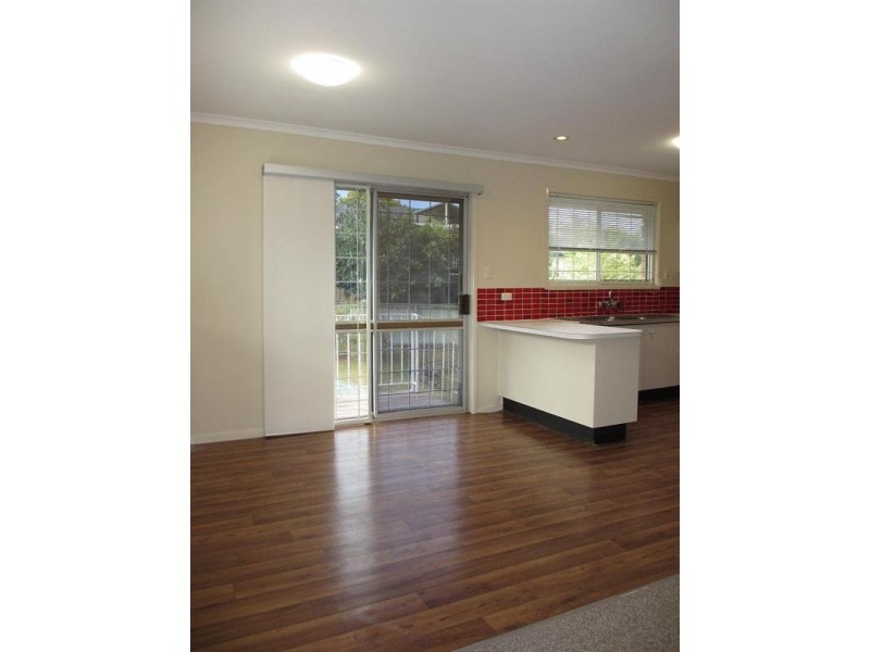 16 Fulton Street, Wishart QLD 4122