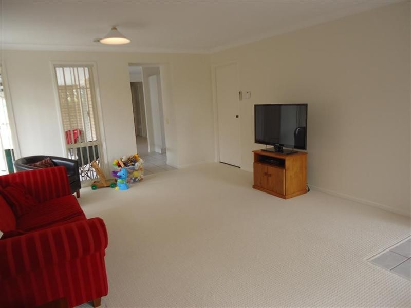 16 Timaru Crescent, Eight Mile Plains QLD 4113