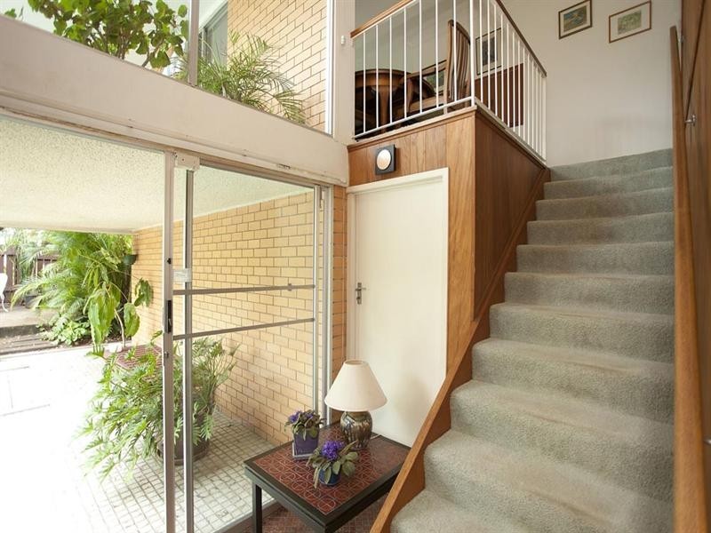 17 Craigview Street, Macgregor QLD 4109