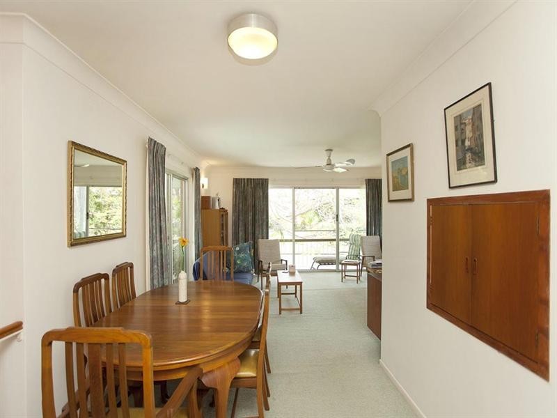 17 Craigview Street, Macgregor QLD 4109