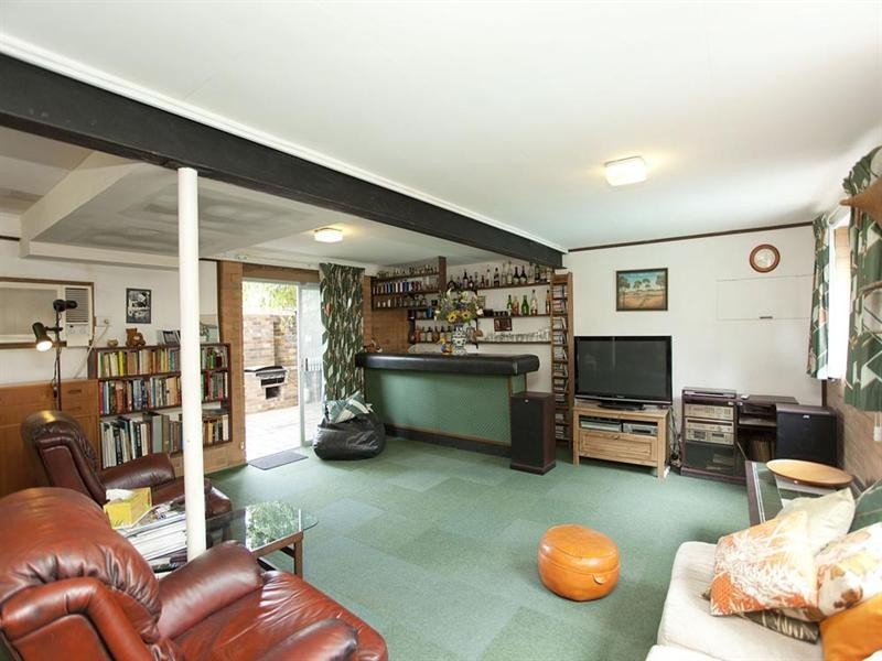 17 Craigview Street, Macgregor QLD 4109