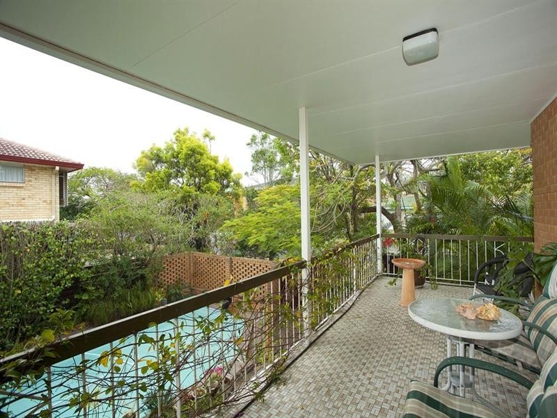 17 Craigview Street, Macgregor QLD 4109