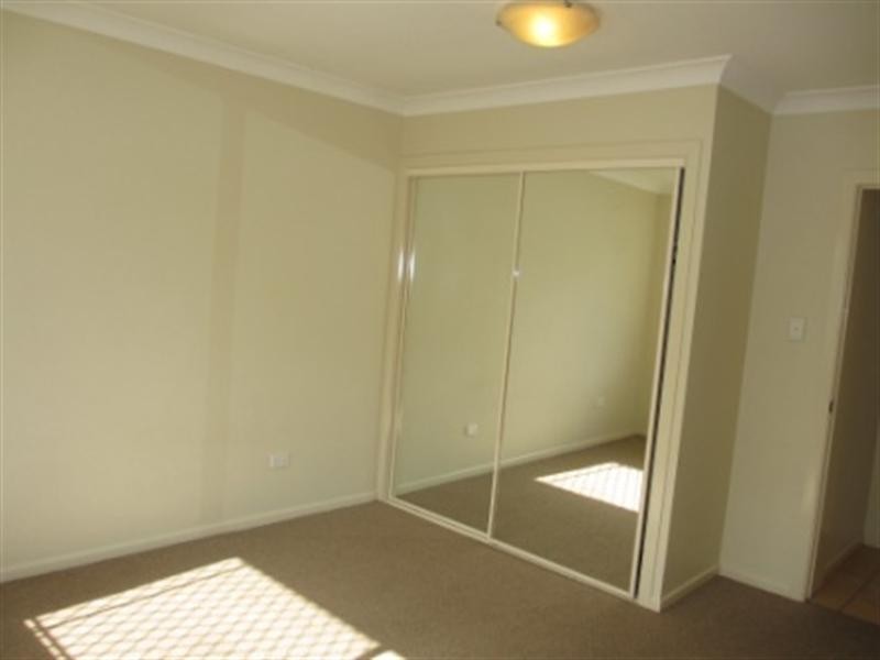 6/8 Gordon Street, Greenslopes QLD 4120