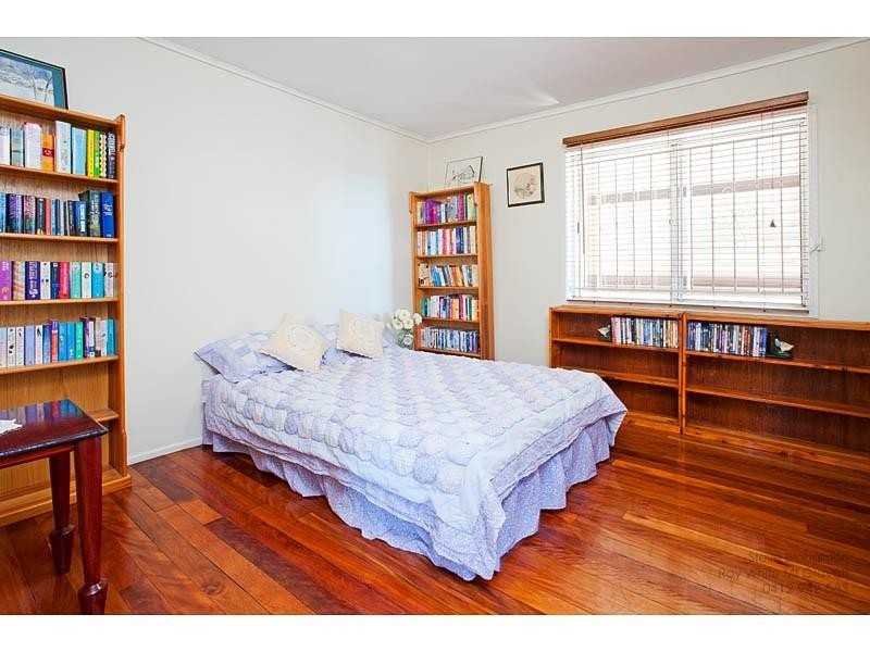 4 Amsterdam Street, Wishart QLD 4122