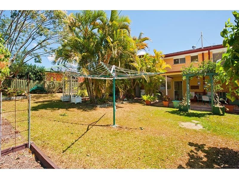 4 Amsterdam Street, Wishart QLD 4122