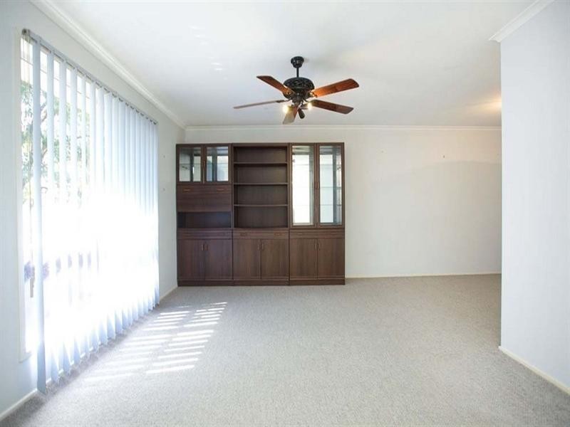 31 Mindona Street, Wishart QLD 4122