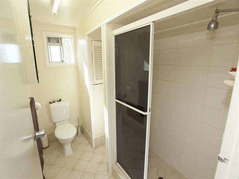 22 Nevern Street, Macgregor QLD 4109