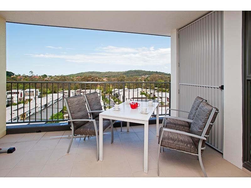 1603/16 Surbiton Court, Carindale QLD 4152