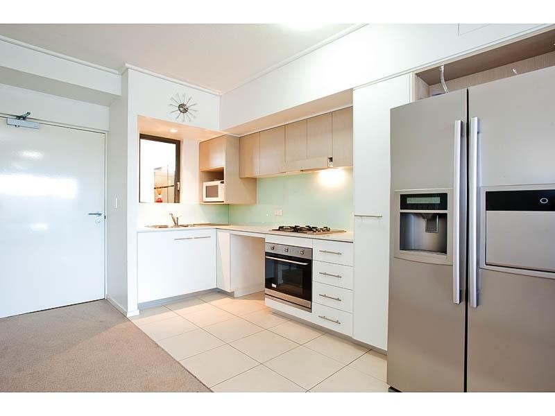 1603/16 Surbiton Court, Carindale QLD 4152