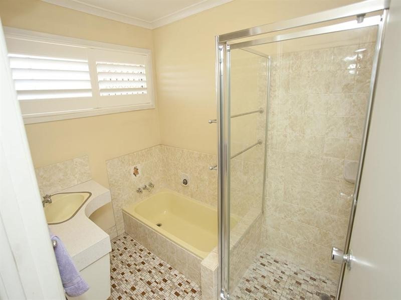 97 Wadley Street, Macgregor QLD 4109