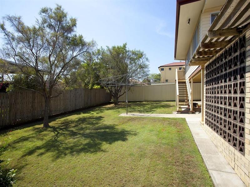 97 Wadley Street, Macgregor QLD 4109