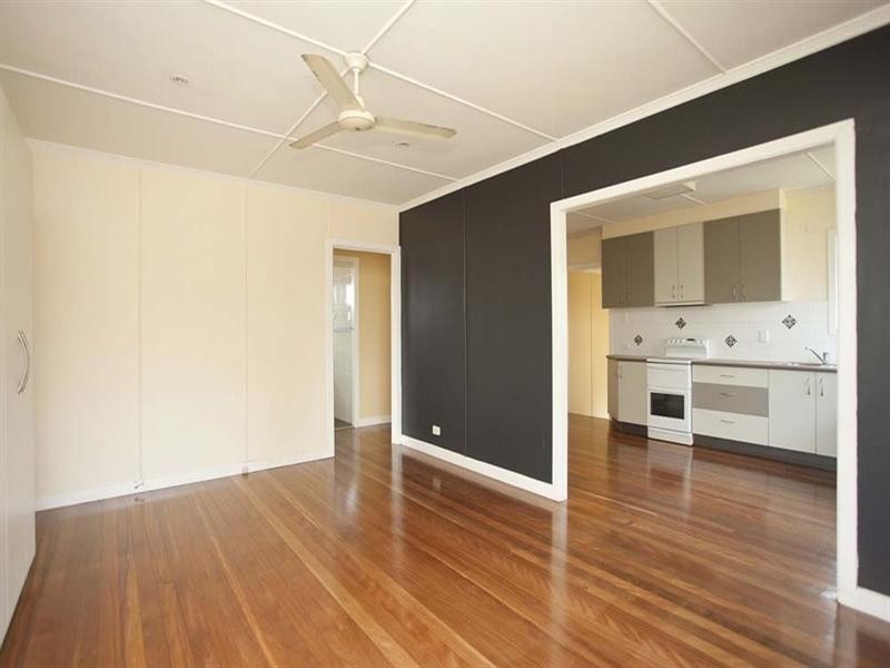 174 Broadwater Road, Mount Gravatt East QLD 4122