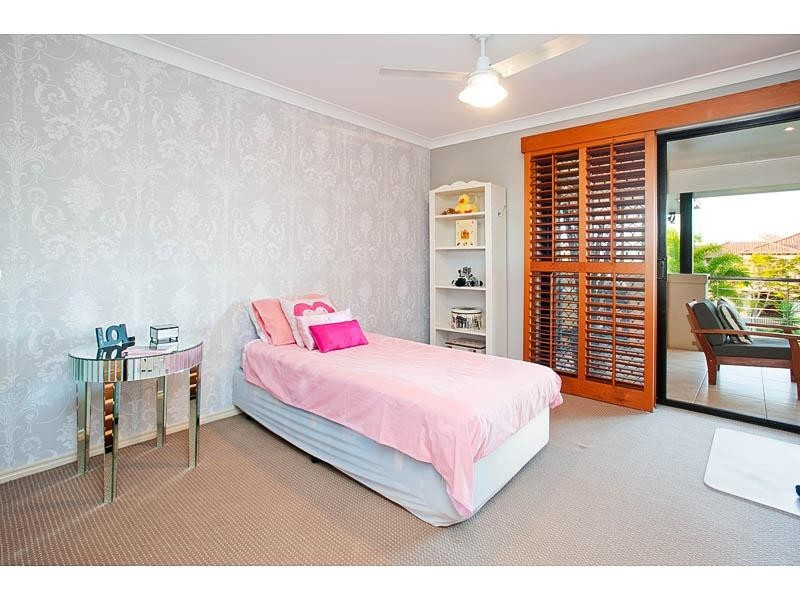 32 Dandelion Street, Eight Mile Plains QLD 4113