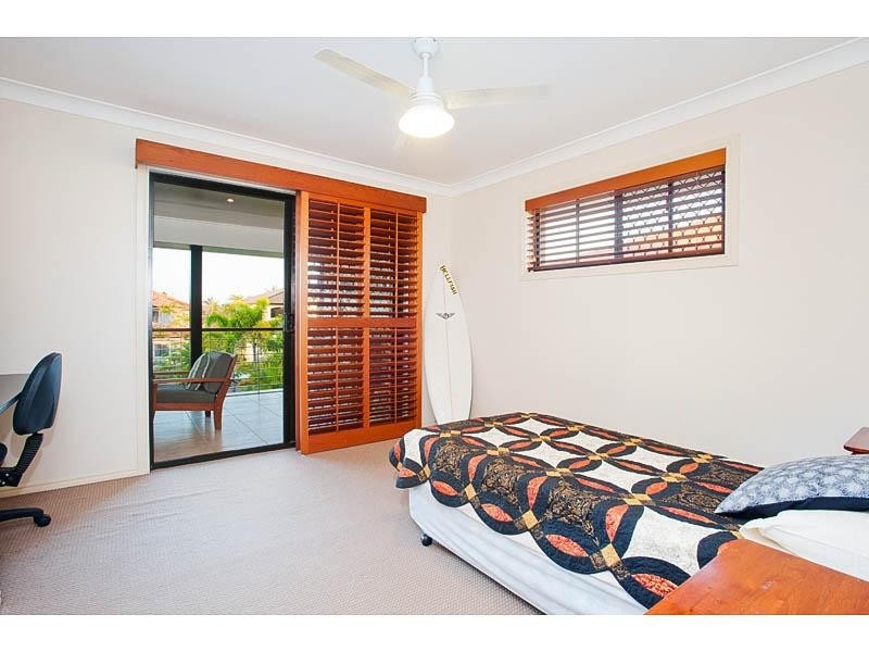 32 Dandelion Street, Eight Mile Plains QLD 4113