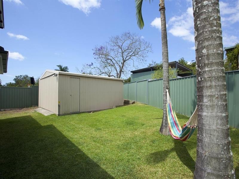 64 Wemvern Street, Upper Mount Gravatt QLD 4122
