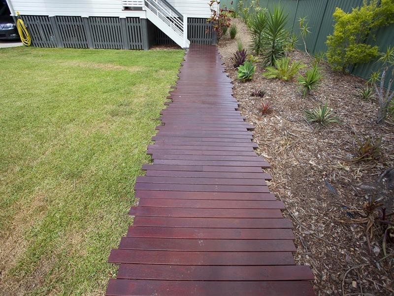 64 Wemvern Street, Upper Mount Gravatt QLD 4122