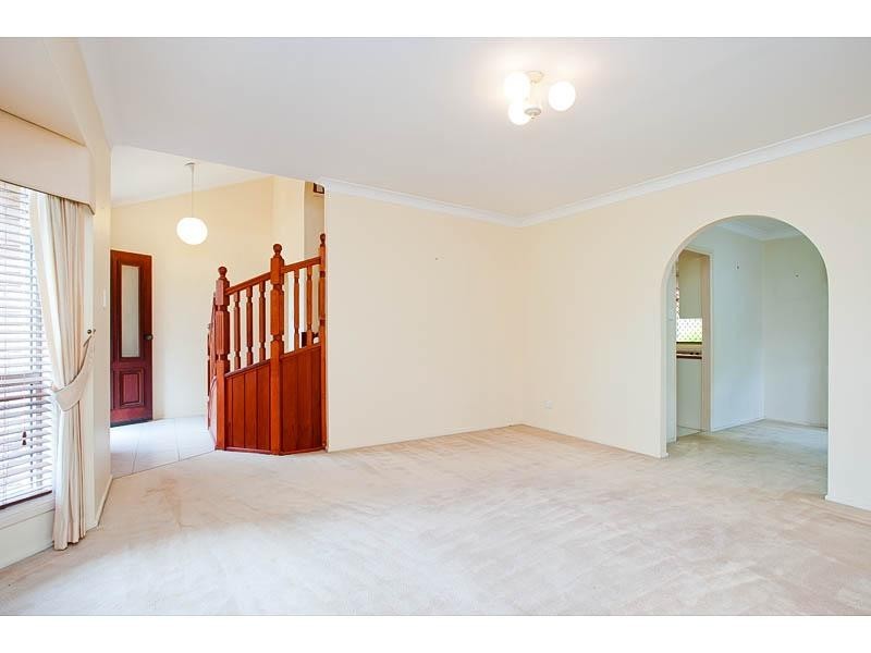 4 Wisteria Crescent, Mount Gravatt East QLD 4122