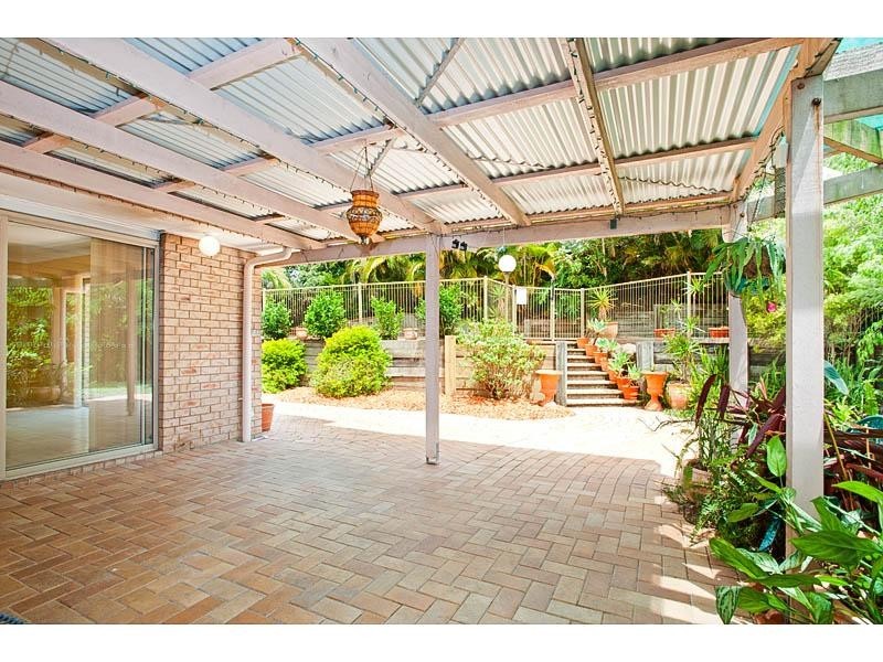 4 Wisteria Crescent, Mount Gravatt East QLD 4122