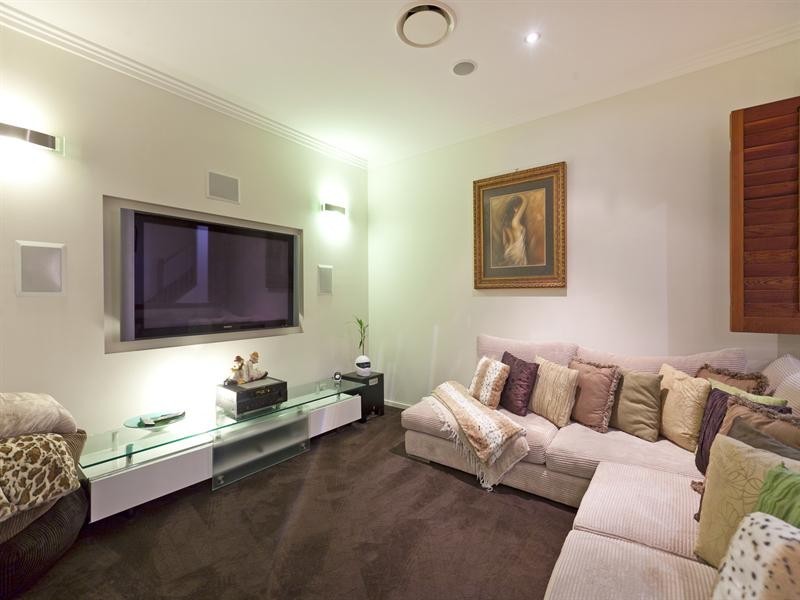 1 Fels Close, Eight Mile Plains QLD 4113