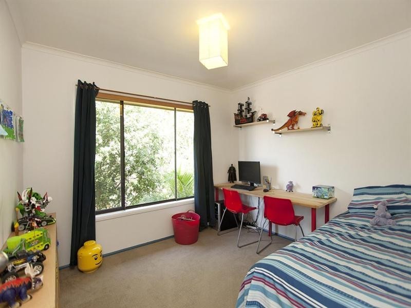 101 Garie Street, Wishart QLD 4122