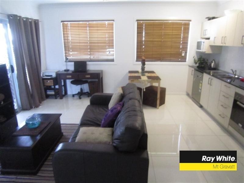 8/57 Franklin Street, Annerley QLD 4103