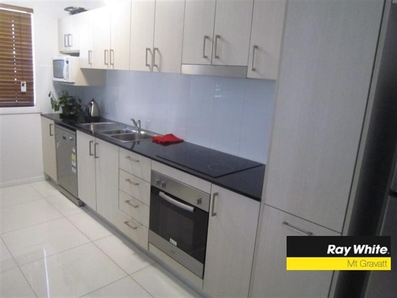 8/57 Franklin Street, Annerley QLD 4103